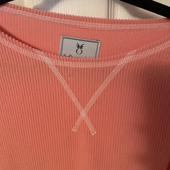 Dudley Stephens Peach Coral Ribbed Fleece Crewneck Sweatshirt Sweater Medium EUC - Picture 8 of 8